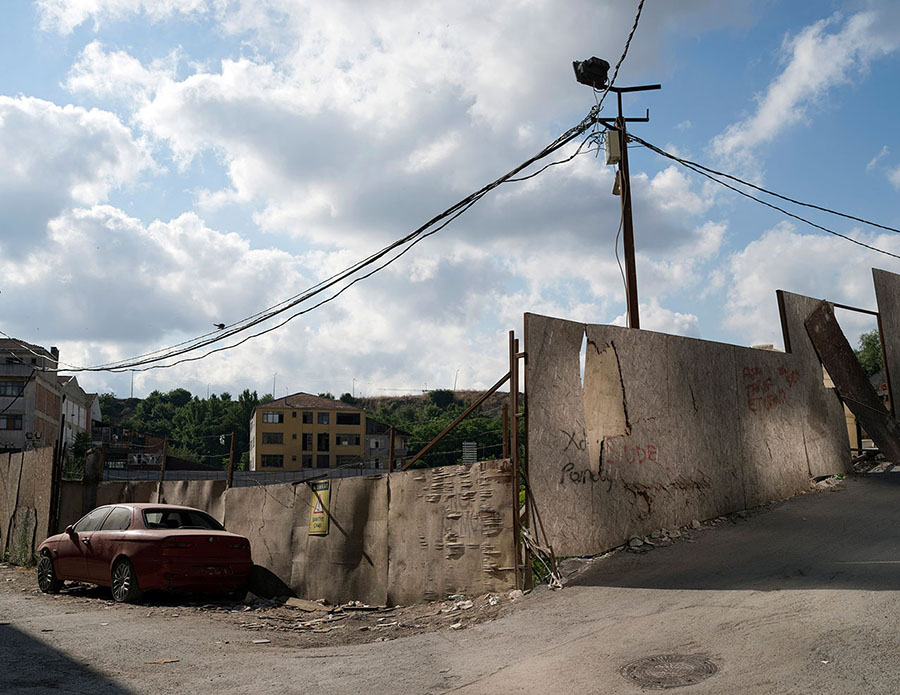 Â©Julien Chatelin 2018Turkey, Istanbul, Fikirtepe, July 2018.The neighborhood used to be composed of informal housing. Now the residents have been expelled and their homes replaced by office building and luxury condominiums.